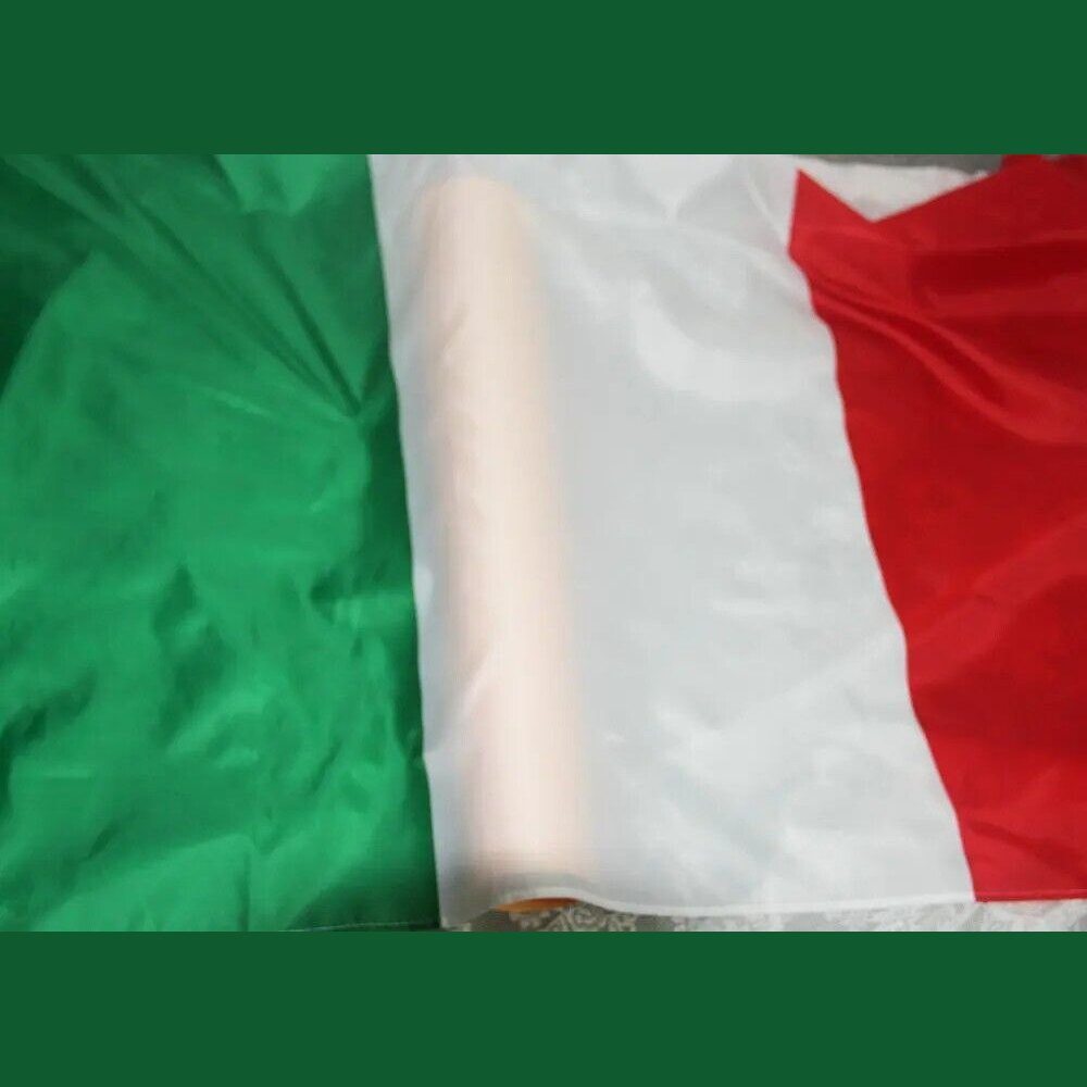 The National Flag Of Italy 3 ft x 5 ft NEW! Home & Garden:Yard, Garden & Outdoor Living:Décor:Flags Style Your Walls